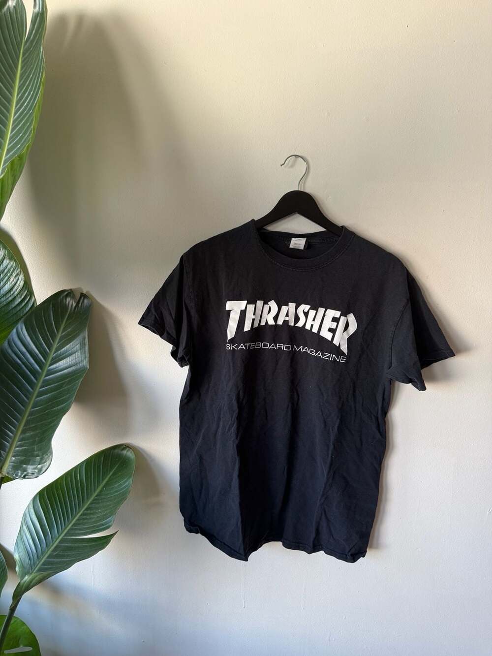 Thrasher Skateboard Magazine Logo Black T-Shirt Medium